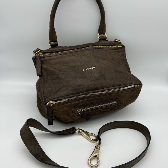 ❌SOLD❌Authentic Givenchy brown aged calf leather medium Pandora - Picture 2 of 11